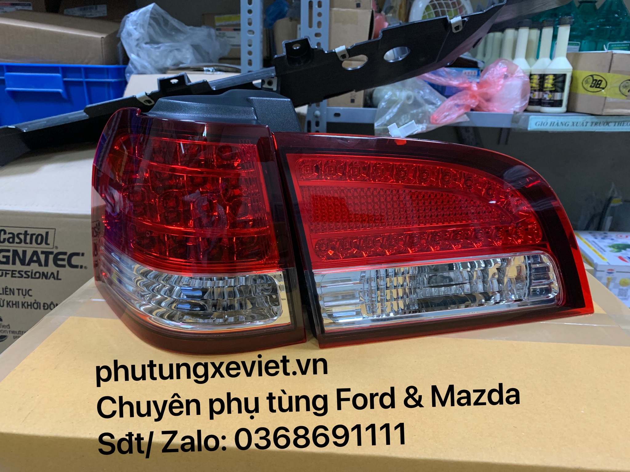 Đèn hậu trên hông Ford Escape EV9551161A EV9551151A EV95-51160 EV95-51150