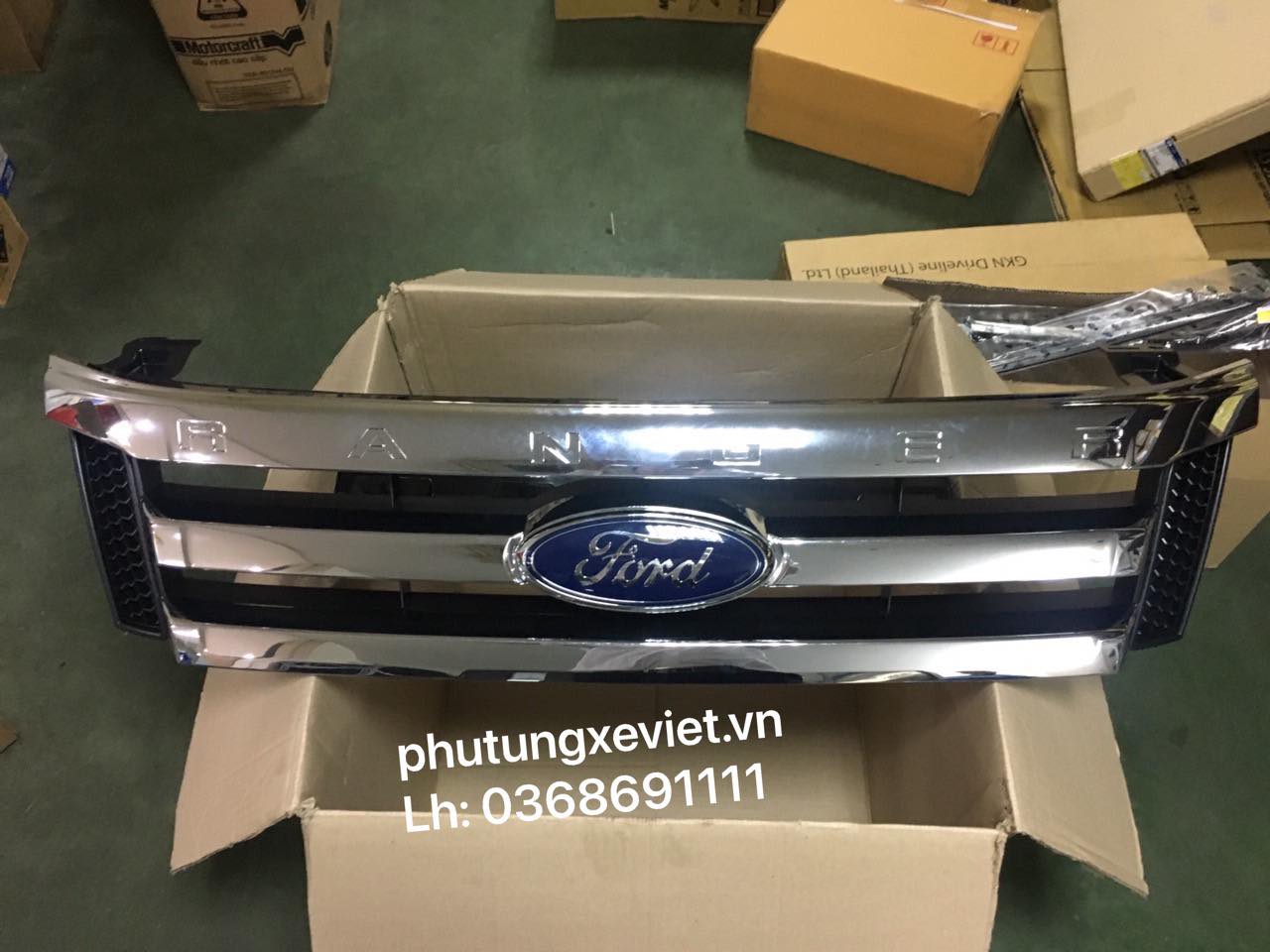 Ca lăng (mặt lạ đầu xe) Ford Ranger 2012, 2013, 2014