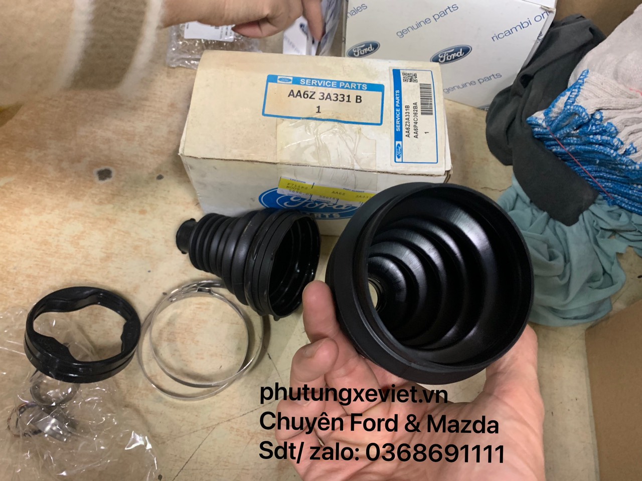 Cao su chụp bụi láp Ford Fiesta / AA6P4C062BA / AA6Z3A331B