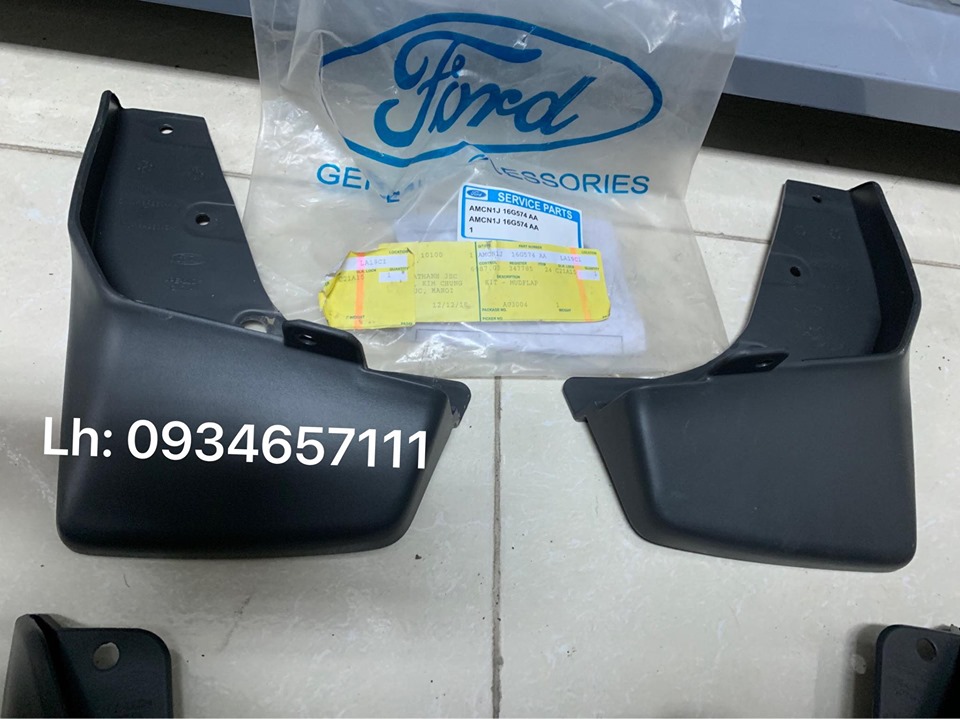 Chắn bùn bánh trước/ sau Ford Focus