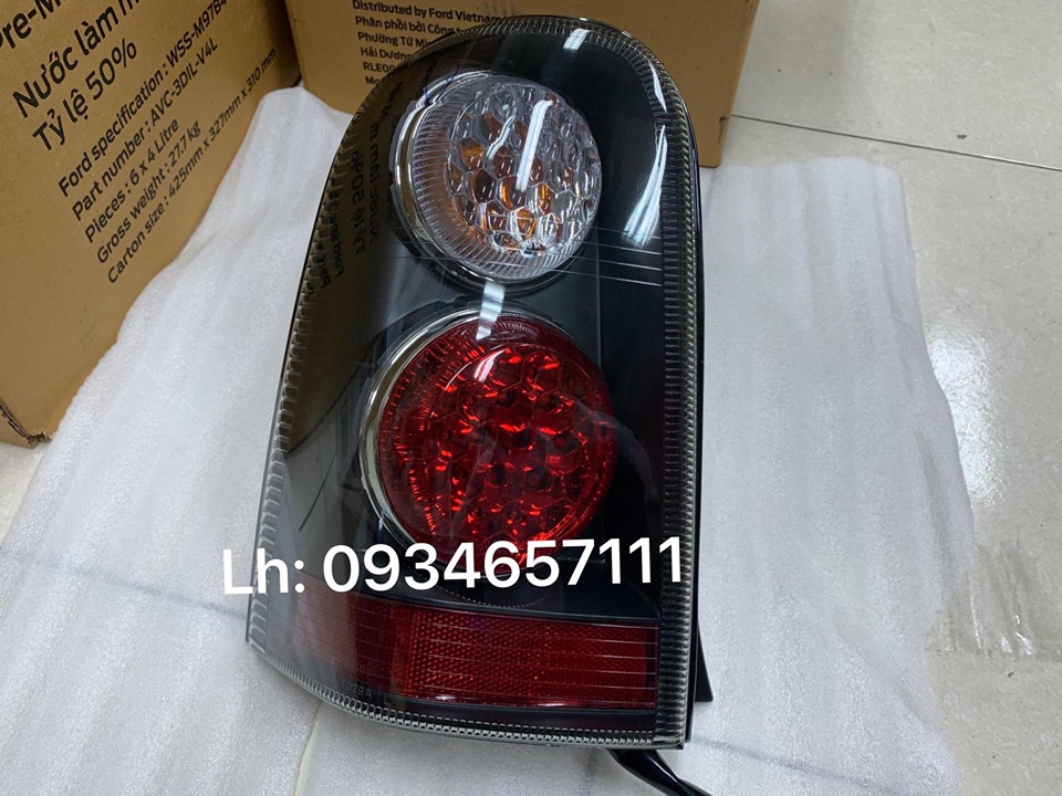 Đèn hậu Ford Escape 2004/ 2005/ 2006