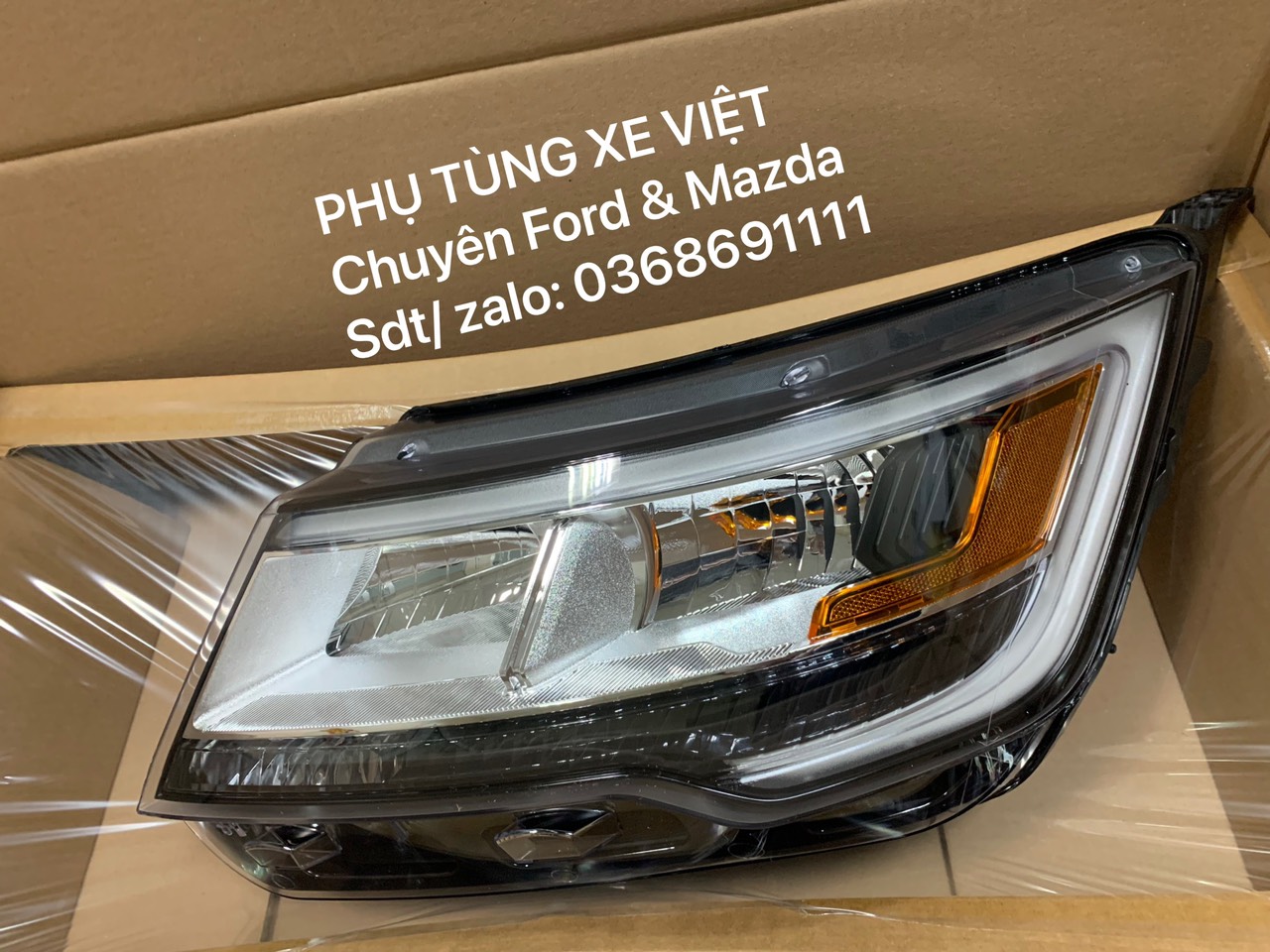 Đèn pha Ford Explorer chính hãng FB5Z13008AB FB5Z13008AC