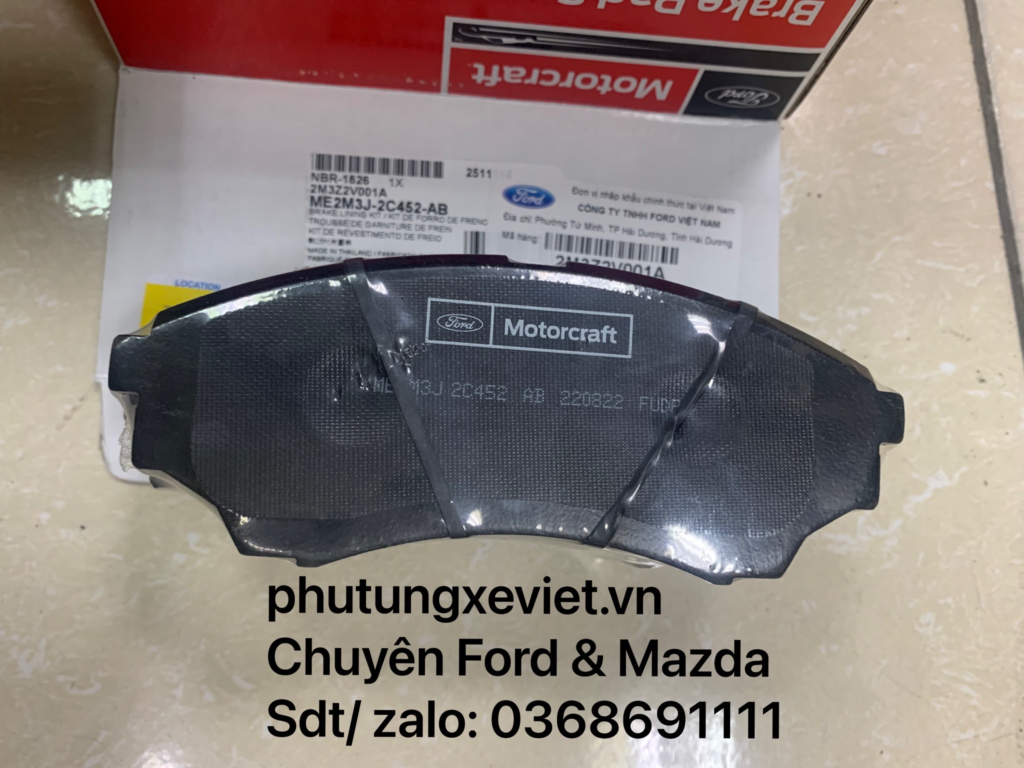 Bố thắng trước, má phanh trước Ford Everest 2M3Z2V001A (2005-2014)