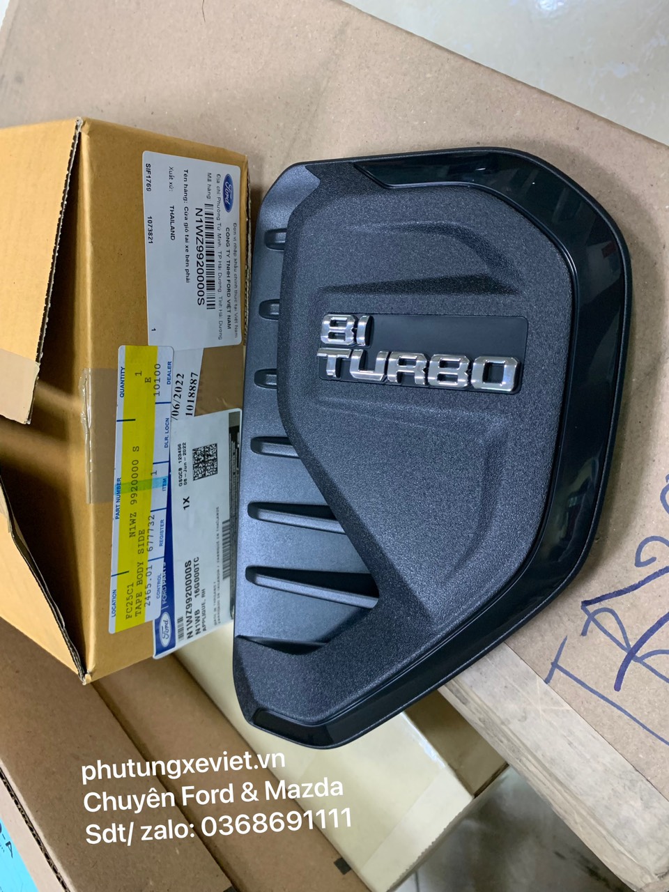 Ốp gió tai xe, Ốp mang cá Ranger, Everest 2022 N1WZ9920000S N1WZ6320001S