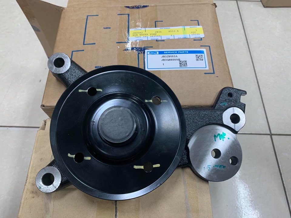 Puly bơm nước (puly cu roa tổng) Ford Eveerest 2.0 (2019-2020)