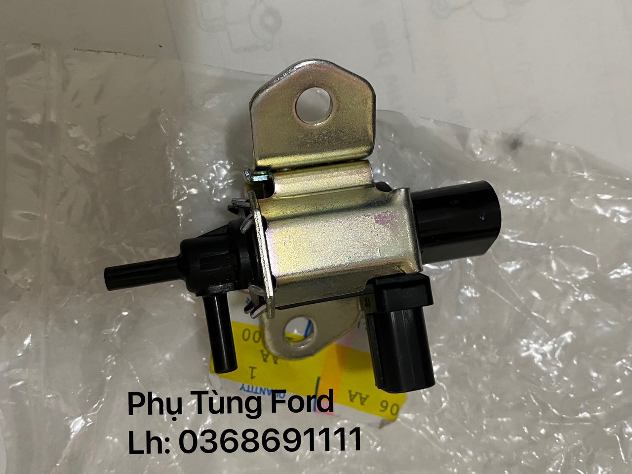 Van điều áp chân không Escape L80118741 L801-18741 (van Solenoid)