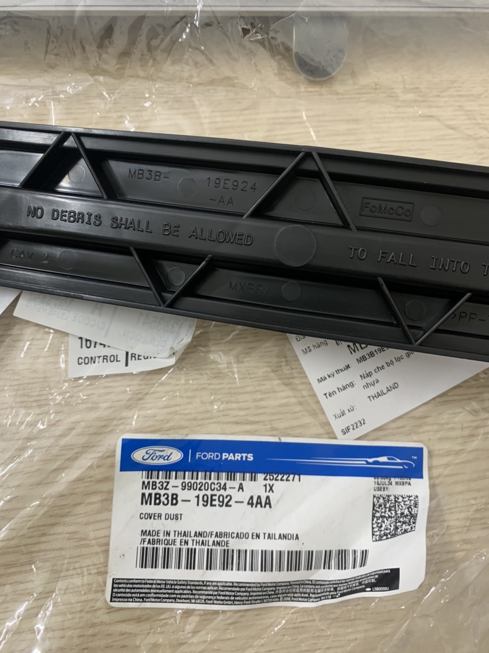 Nắp cửa lọc điều hòa Ford Ranger 2023 24 25 MB3Z99020C34A