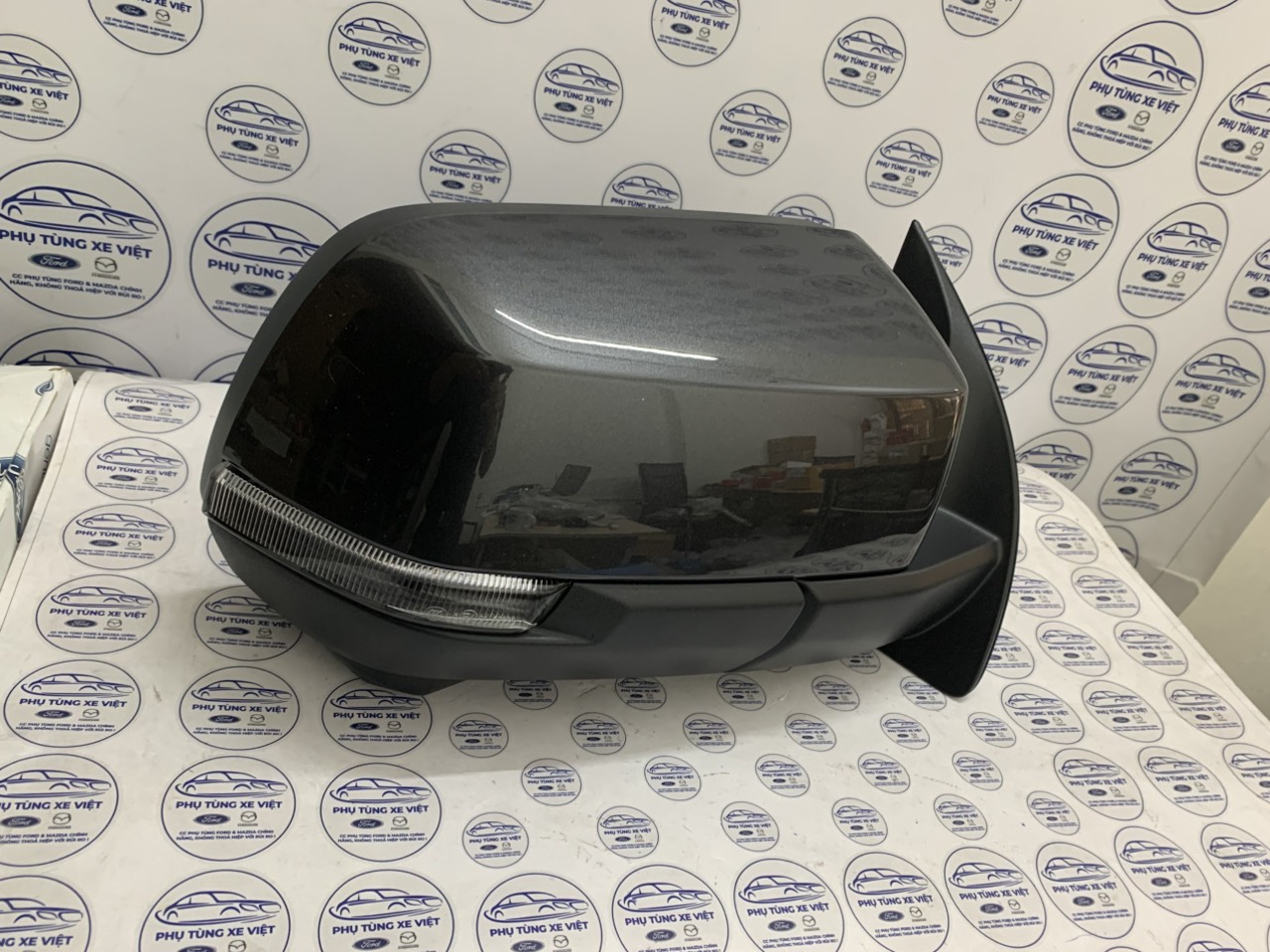 Gương chiếu hậu Ranger Wildtrak 2023 24 25 N1WZ17682UAE