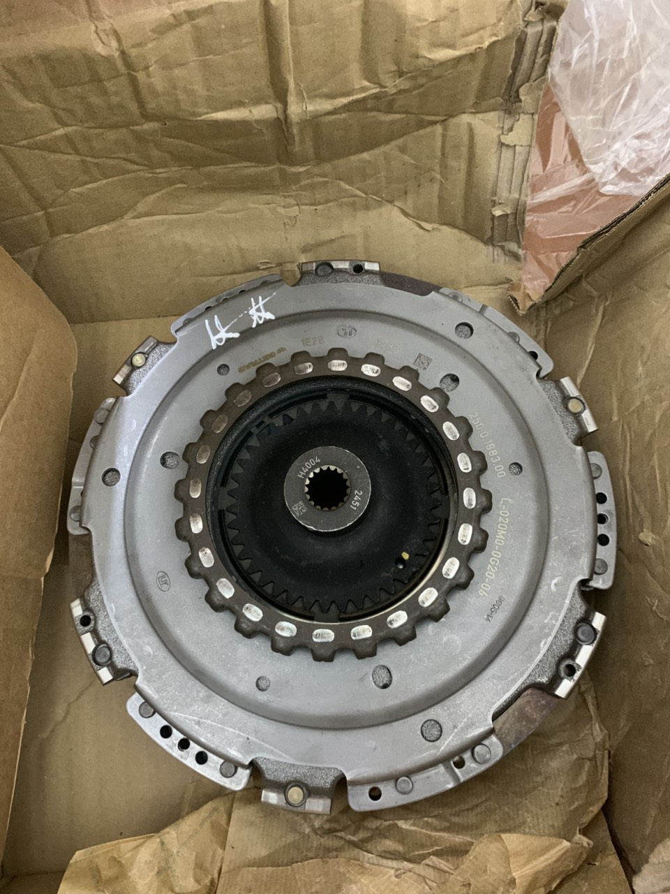 Bộ ly hợp kép Ford Fiesta 1.0 CA6Z7B546D KTCA6P7C601AD