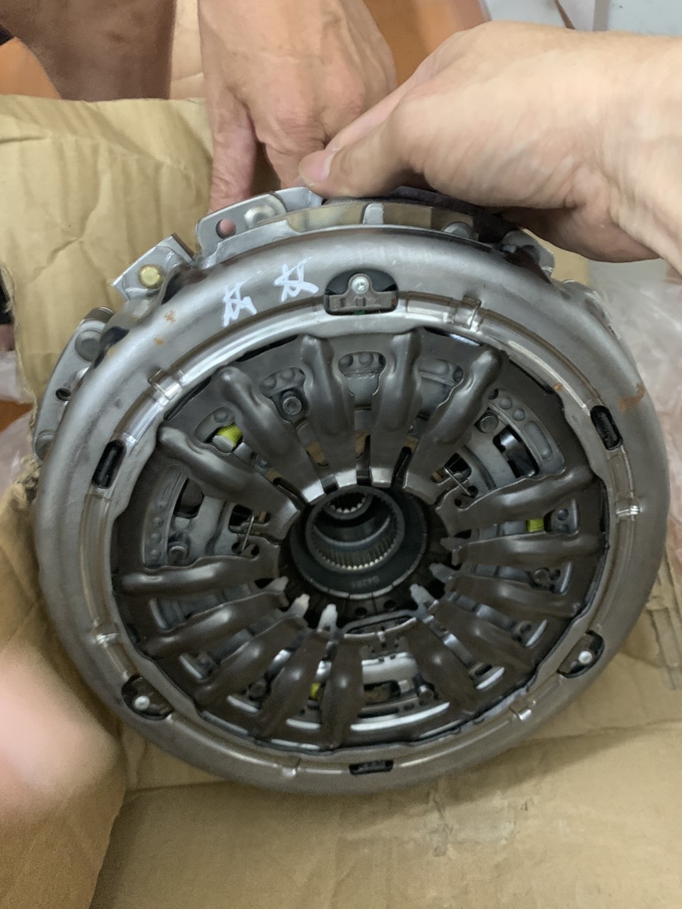 Bộ ly hợp kép Ford Fiesta 1.0 CA6Z7B546D KTCA6P7C601AD