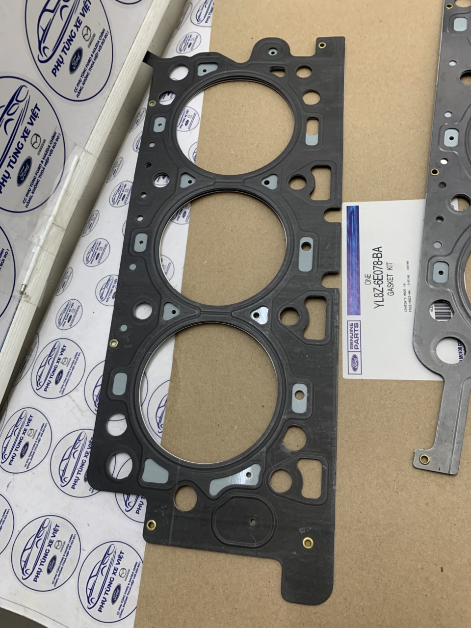 Gioăng mặt máy Escape 3.0 V6 6E5Z6051A ZZC210272 C210271