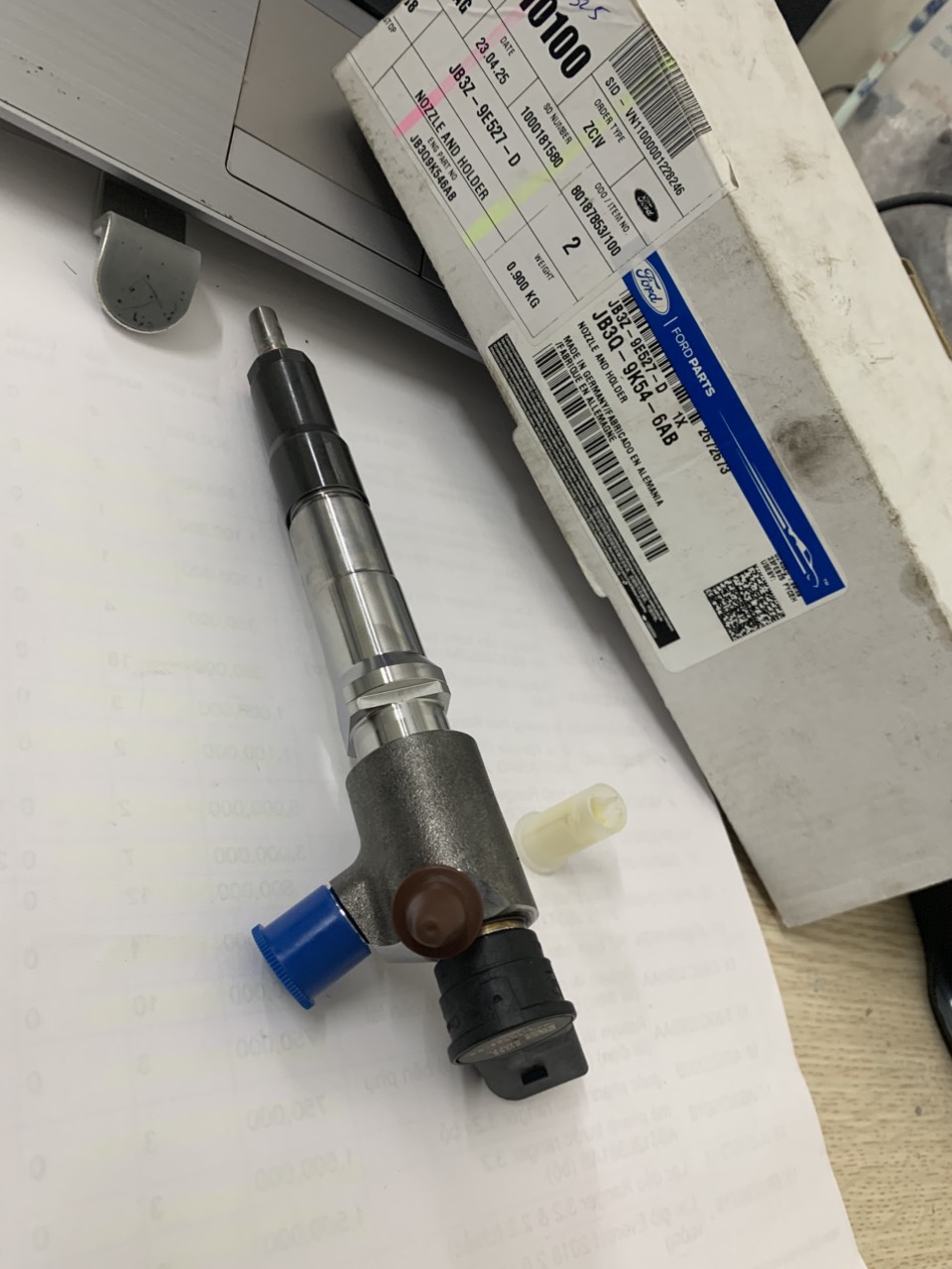 Kim phun nhiên liệu Ranger 2.0 Bi-turbo JB3Q9K546A JB3Z9E527