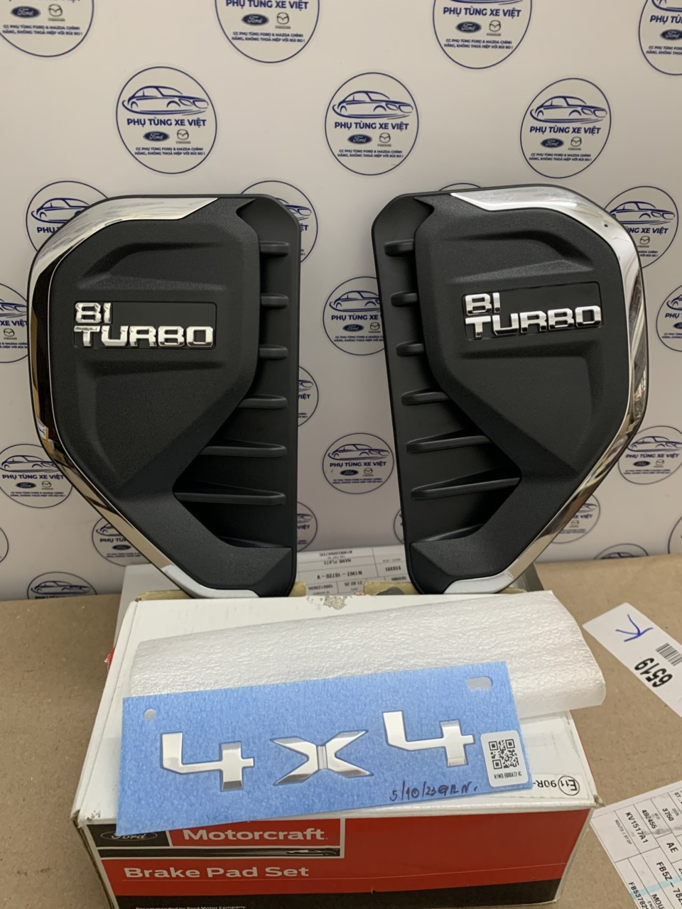 Ốp mang cá Ford Everest 2023 24 25 bi-turbo N1WB16G000JB