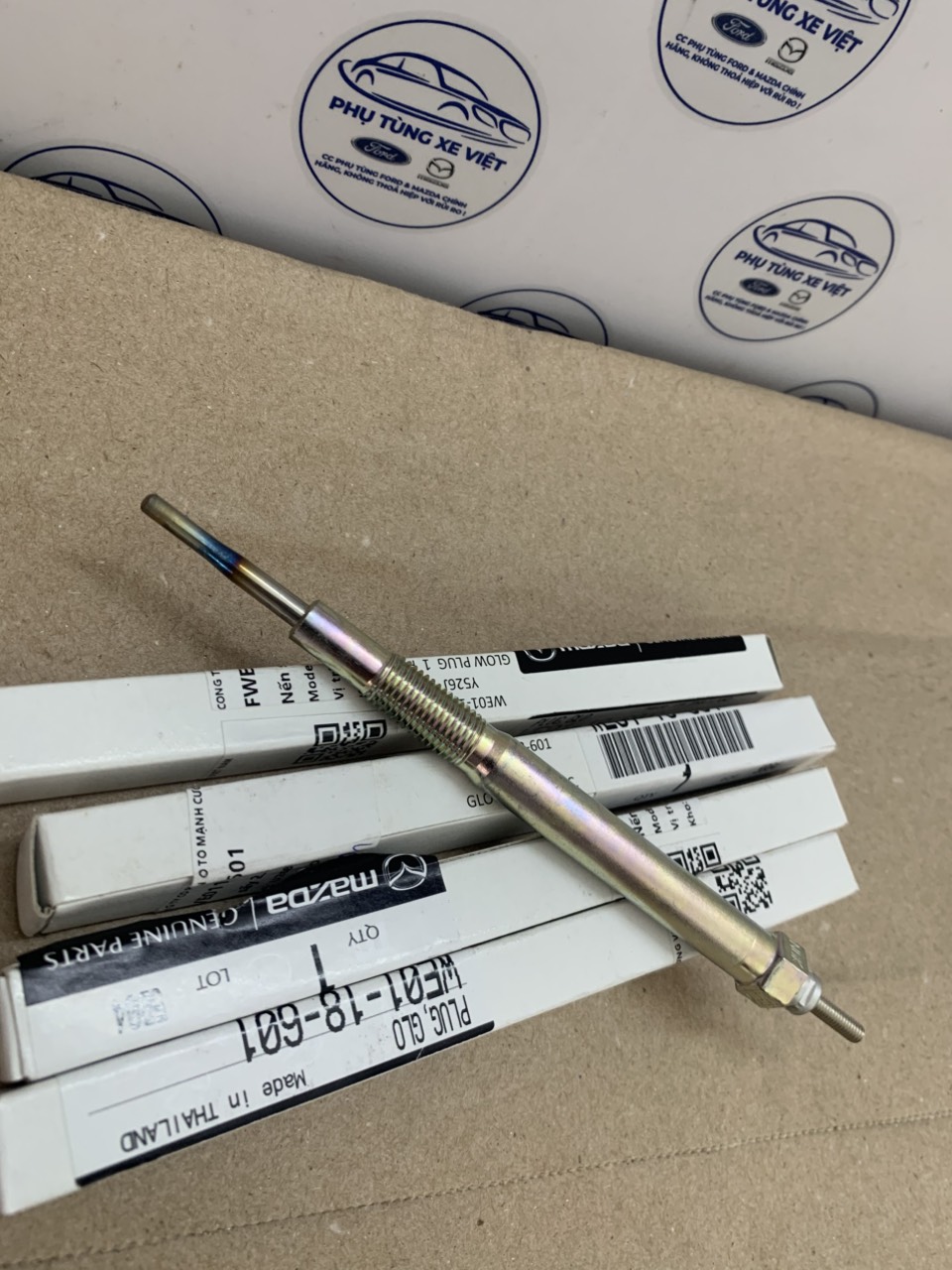 Bugi sấy , nến sấy nhiên liệu Ford Ranger 2009 10 11 WE0118601