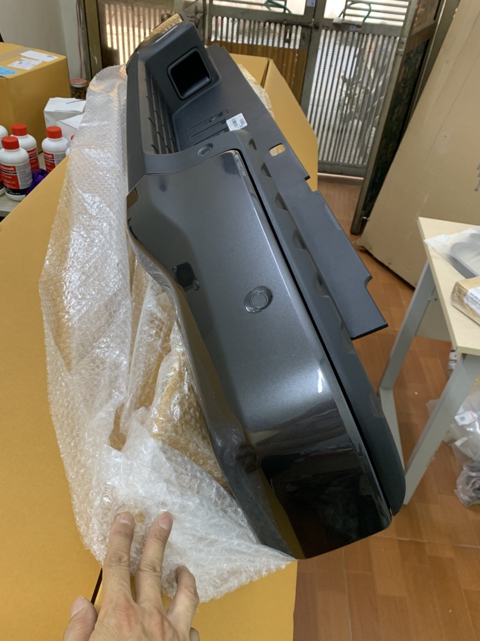 Cản sau Ranger Wildtrak 2023 24 25 N1WZ17906FD N1WB17775