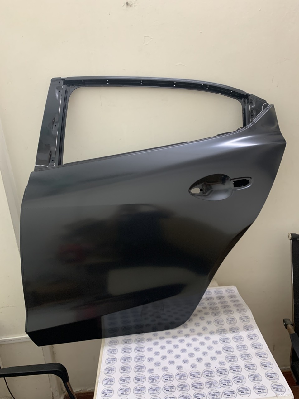 Cánh cửa sau trái Mazda 3 2015 2016 2017 2018 BJY07302XF