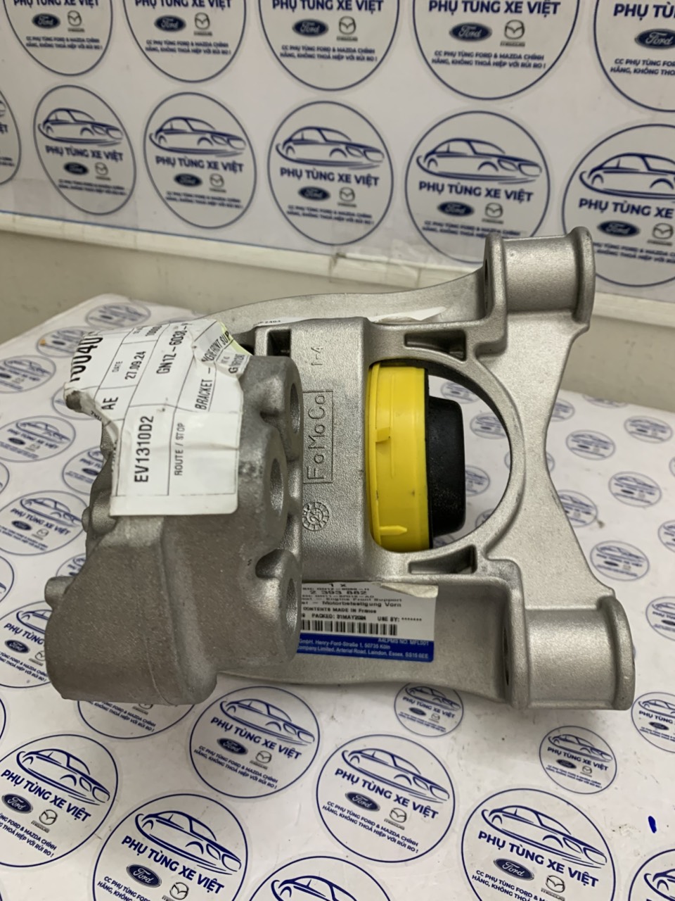Chân máy đầu máy Ford EcoSport 2018 GN1Z6038A GN116F012A