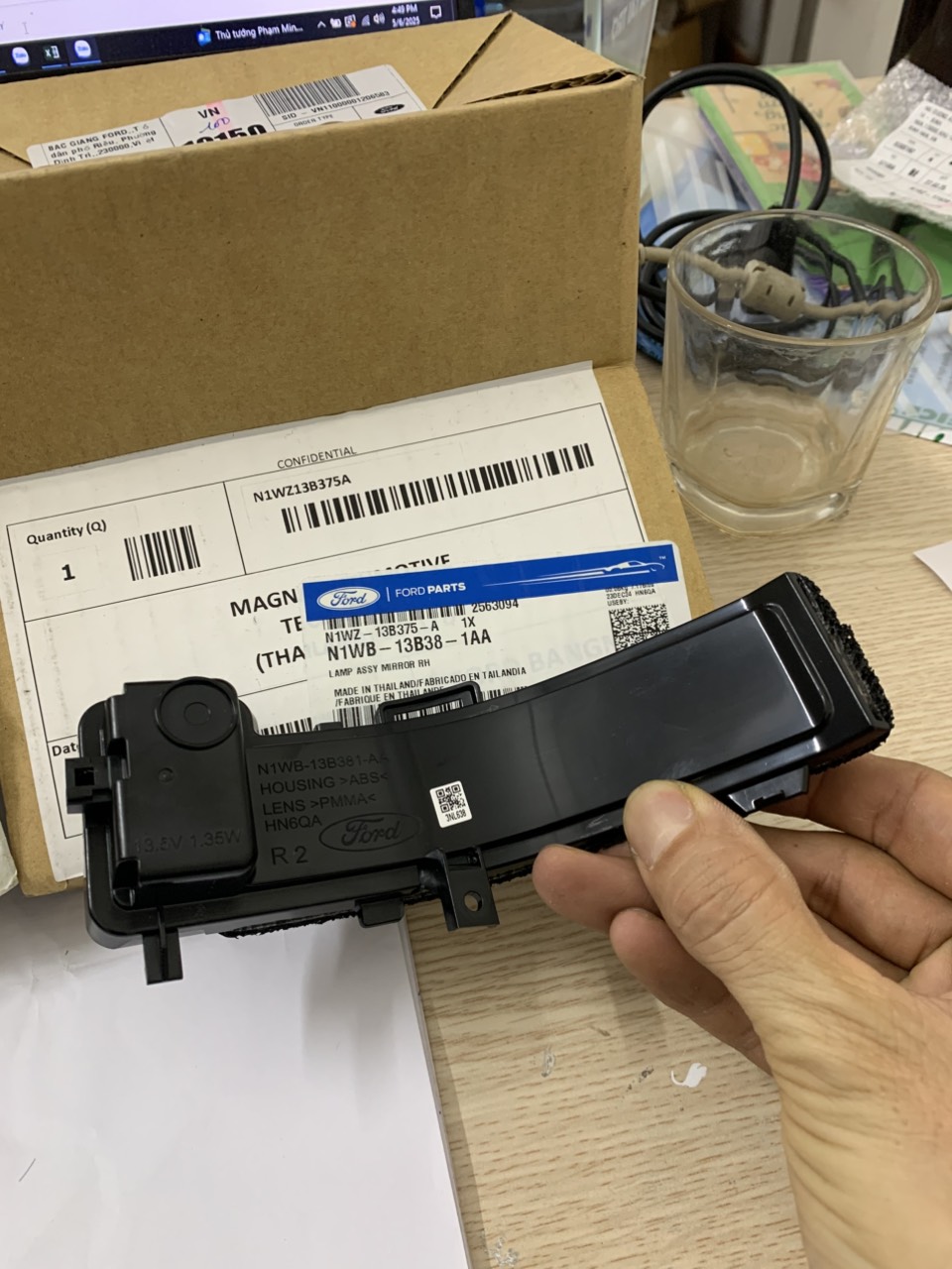 Đèn xinh nhan gương Ranger 2023 24 25 bên phụ N1WZ13B375A