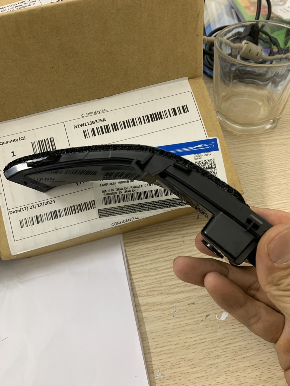 Đèn xinh nhan gương Ranger 2023 24 25 bên phụ N1WZ13B375A