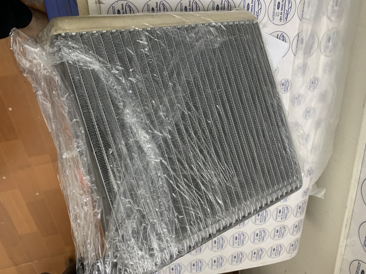 Giàn lạnh điều hoà Ford Ranger 2013 đến 2021 EB3Z19860F