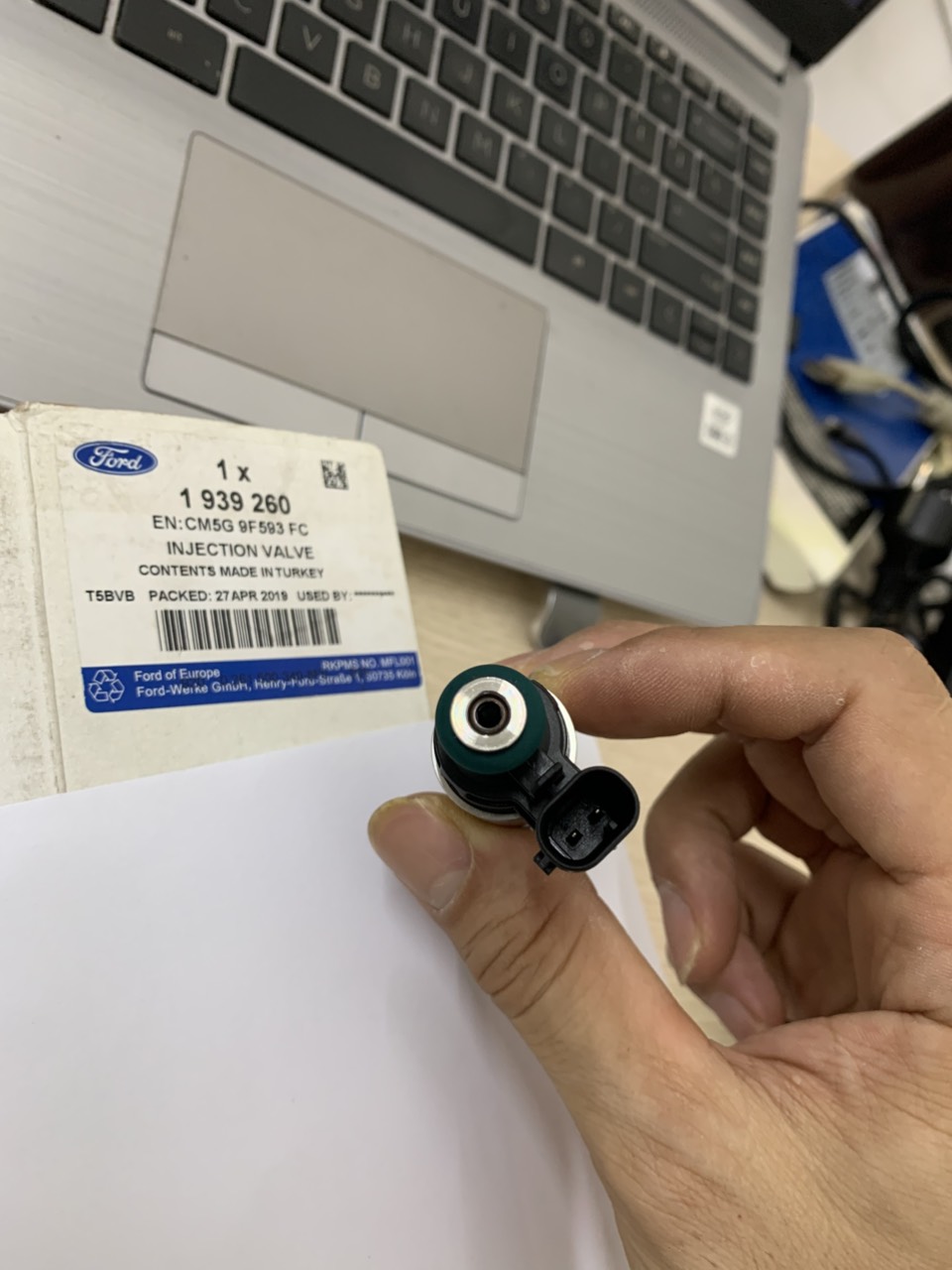 Kim phun EcoSport 1.0 Ecoboost C1BZ9F593B DM5G-9F593-AC