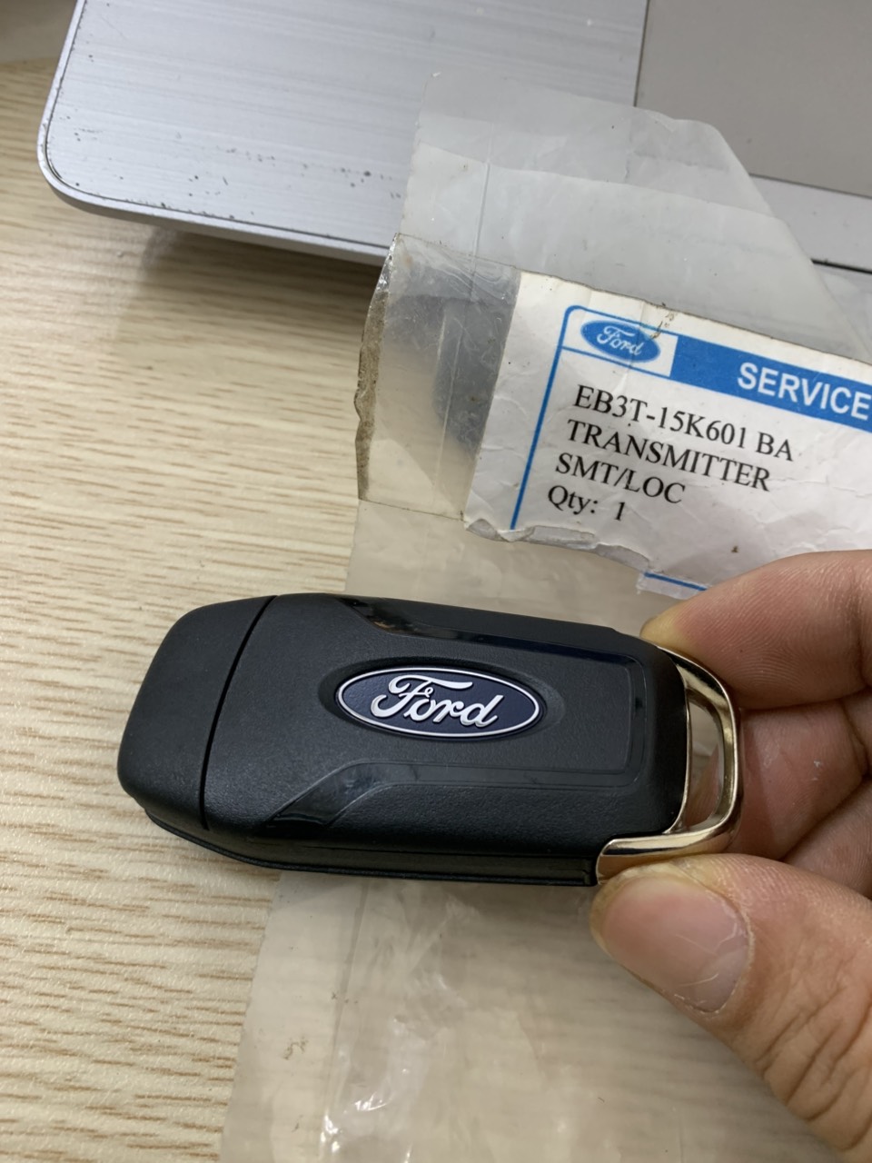 Remote điều khiển cửa Ranger 2015 16 17 18 19 EB3T15K601BB