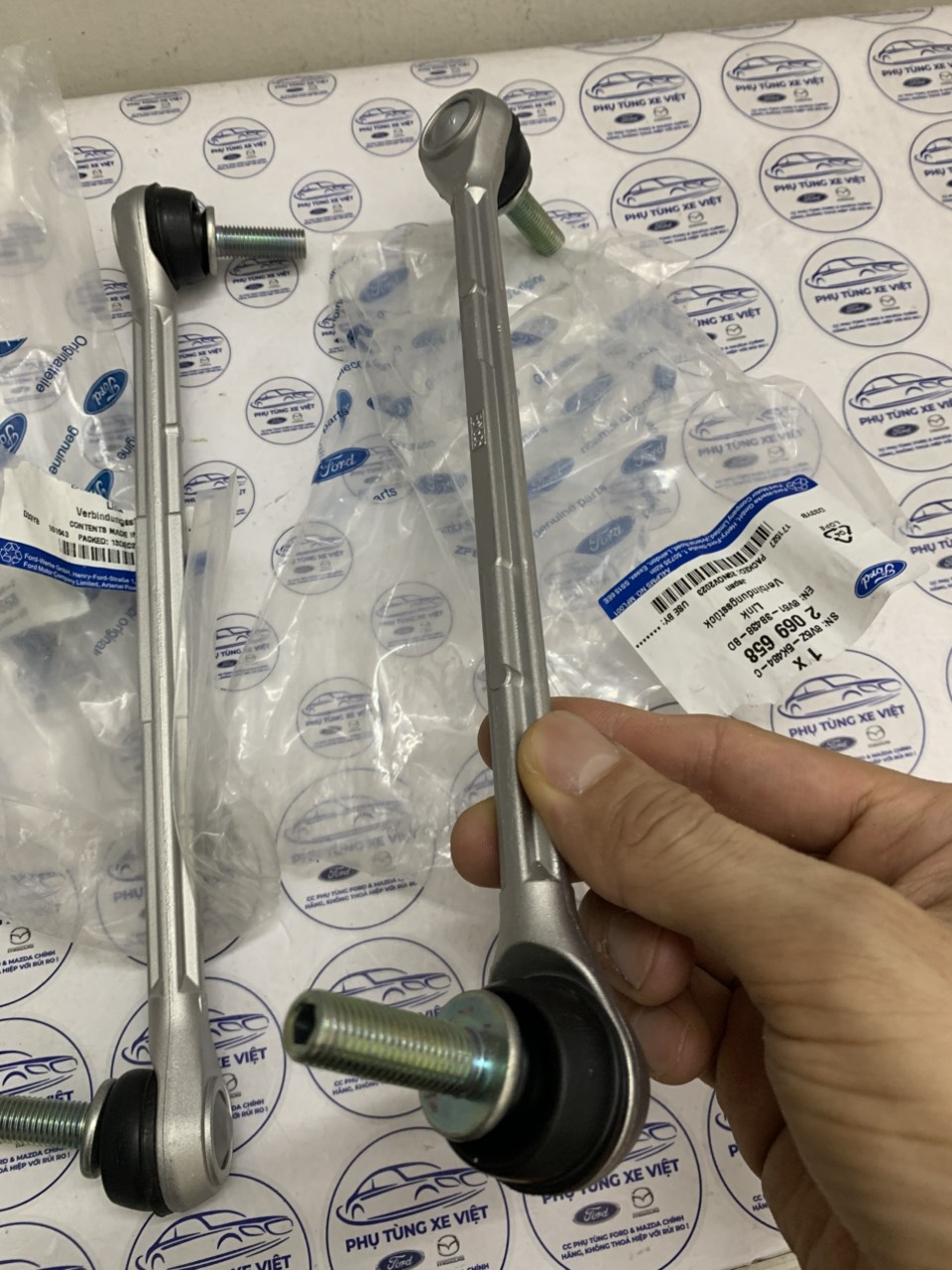 Rotuyn cân bằng trước Ford Fiesta 8V5Z5K484C DJ3534170