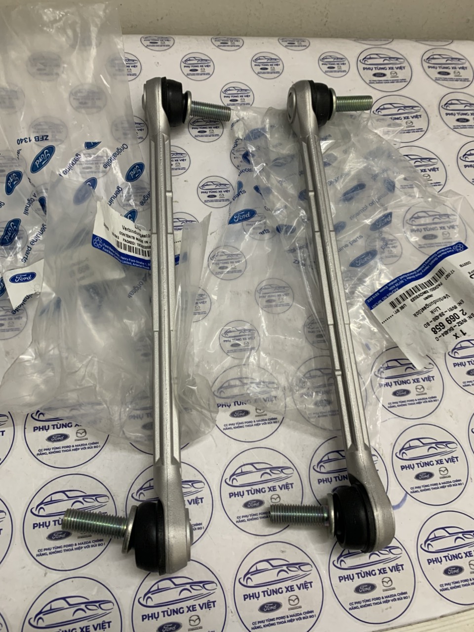 Rotuyn cân bằng trước Ford Fiesta 8V5Z5K484C DJ3534170