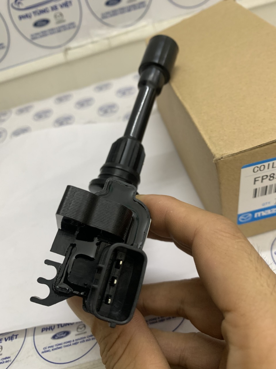 Bô bin đánh lửa Ford Laser 1.8 2001 2002 2003 04 FP8518100C