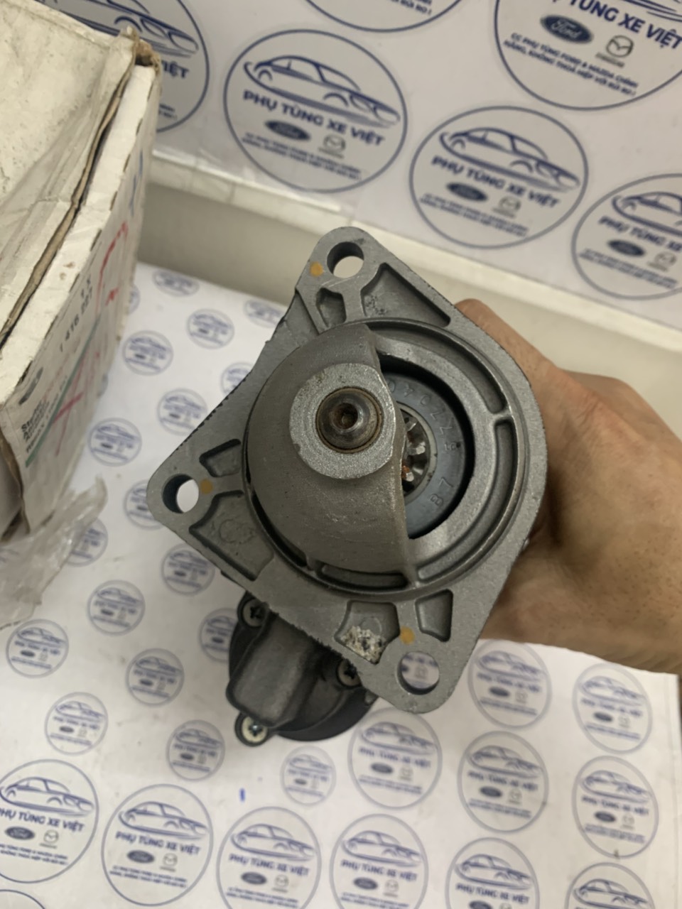 Củ đề, máy đề Ford Transit máy xăng 2000-2008 R95GX11000EA1