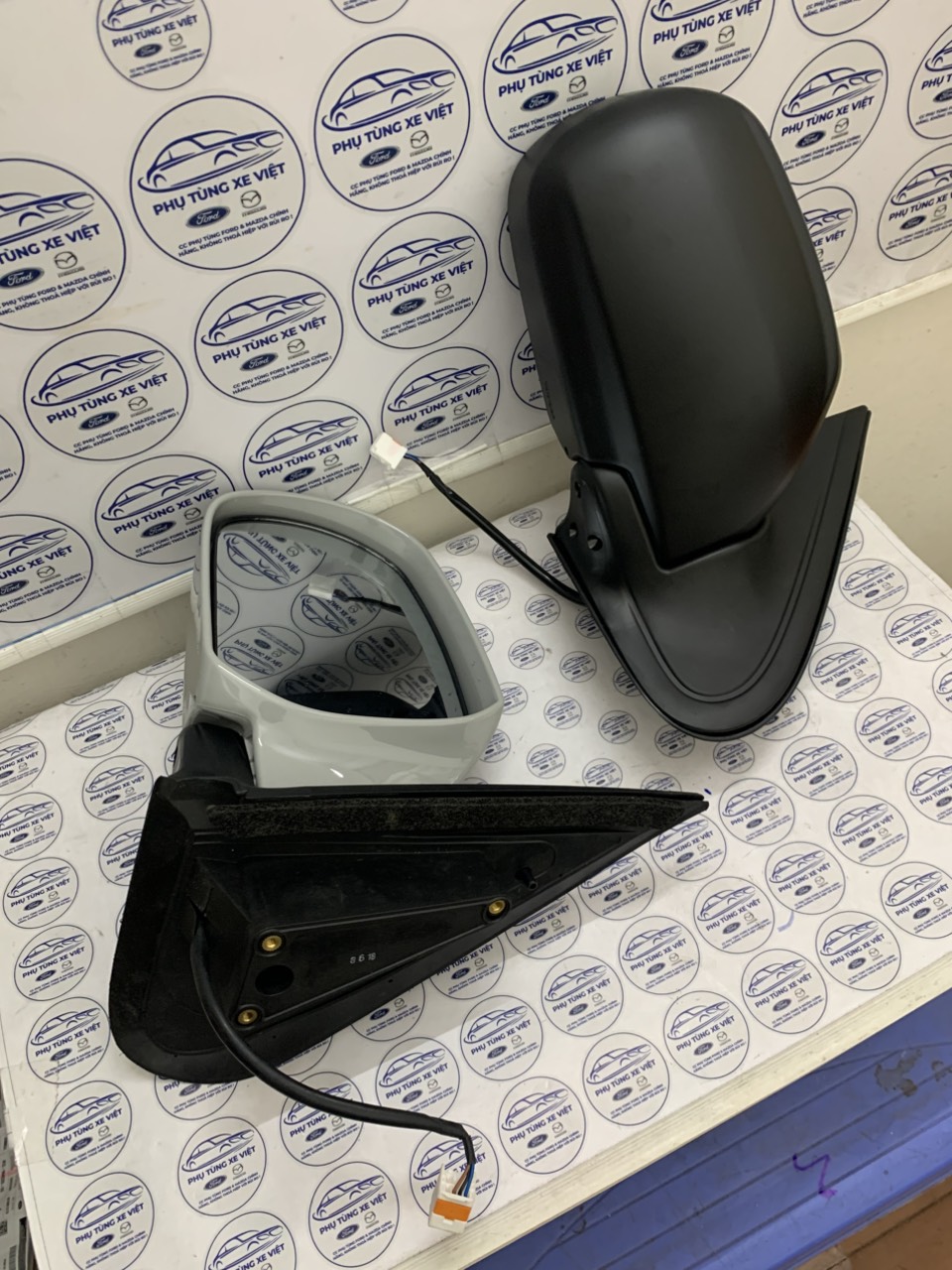 Gương bên lái Ford Escape 2001 02 03 04 3.0 V6 3ET13X69180B