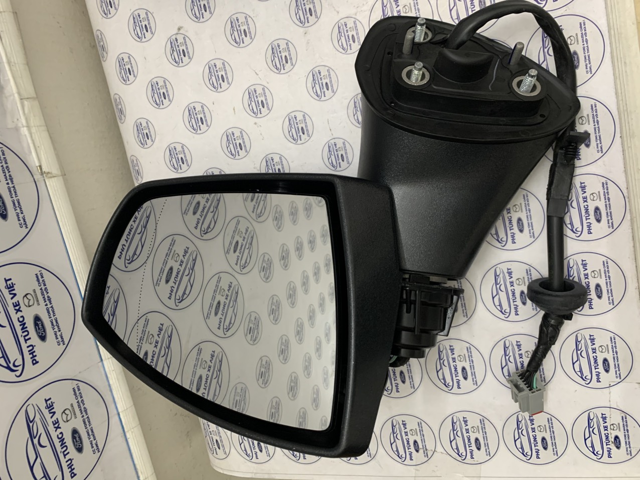 Gương gập điện Ford EcoSport bên phụ GN1Z17682N