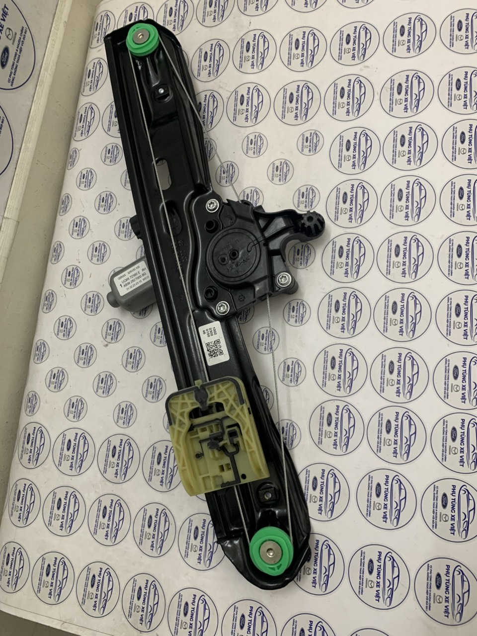 Mô tơ lên kính Mazda BT 2013 đến 2020 sau phụ UC9N72560E D