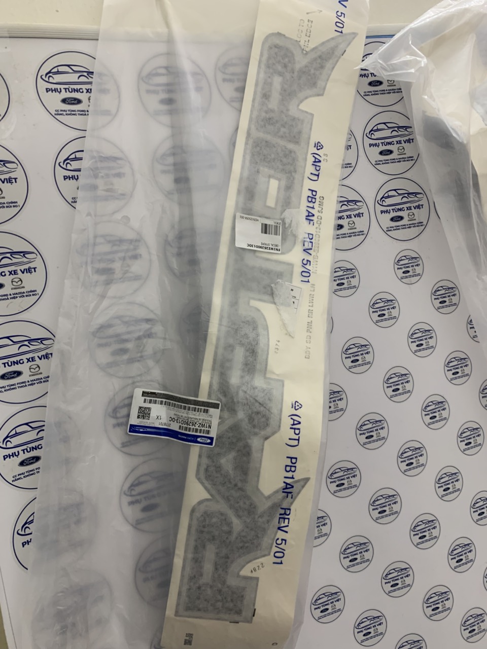 Tem hông Ford Raptor 2022 23 24 25 N1WZ26290D13DC D12DC