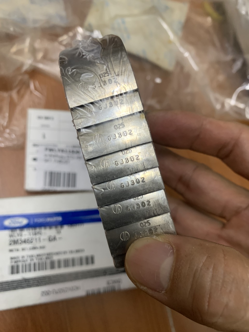 bạc tay biên, bạc biên Ford Ranger 1999 – 2008 WLY611SF0 0.25