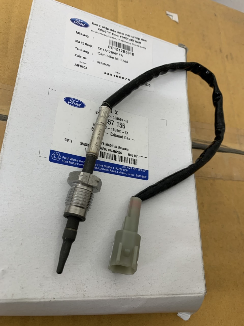 Cảm biến nhiệt độ khí xả Ranger 3.2 & 2.2 CC1Z12B591E D