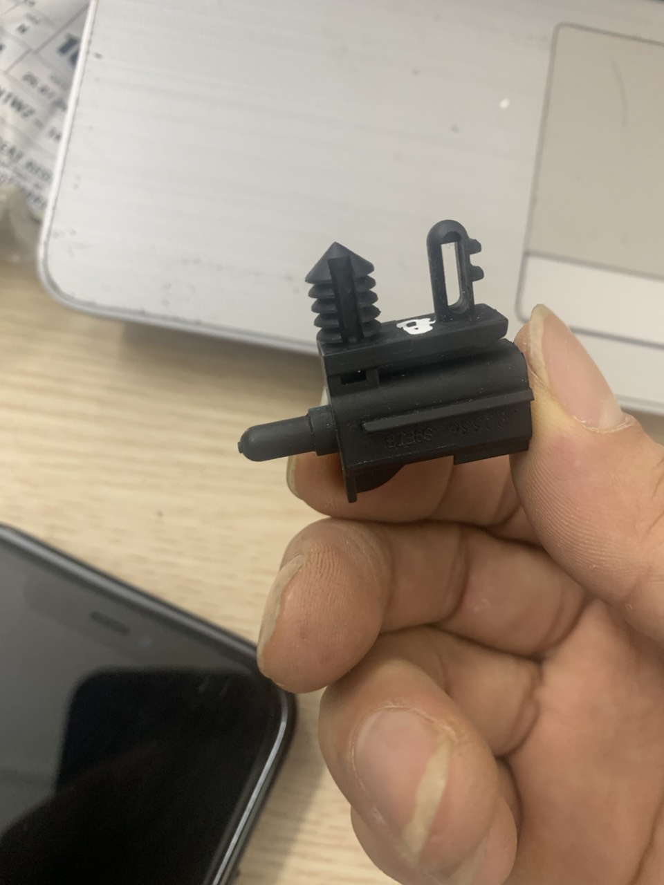 Cảm biến nhiệt độ ngoài trời Ford Ranger 3.2 AU5T-12A647-AC