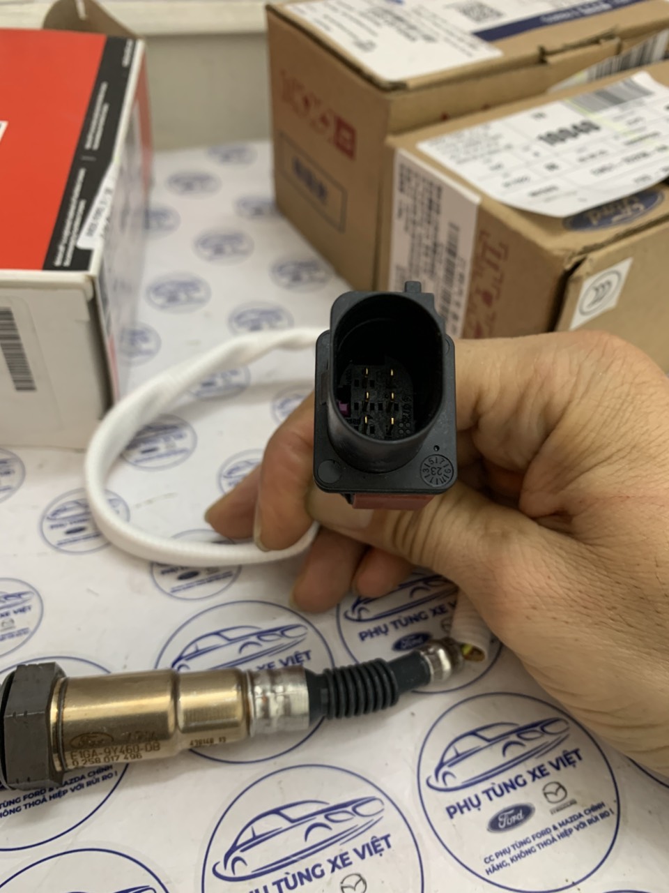 Cảm biến ô xy Ford F150 Lincoln E1GA9Y460DB E1GA-9Y460-DB