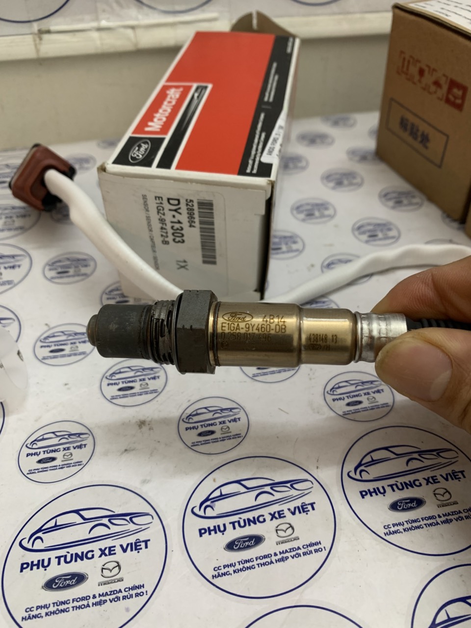 Cảm biến ô xy Ford F150 Lincoln E1GA9Y460DB E1GA-9Y460-DB