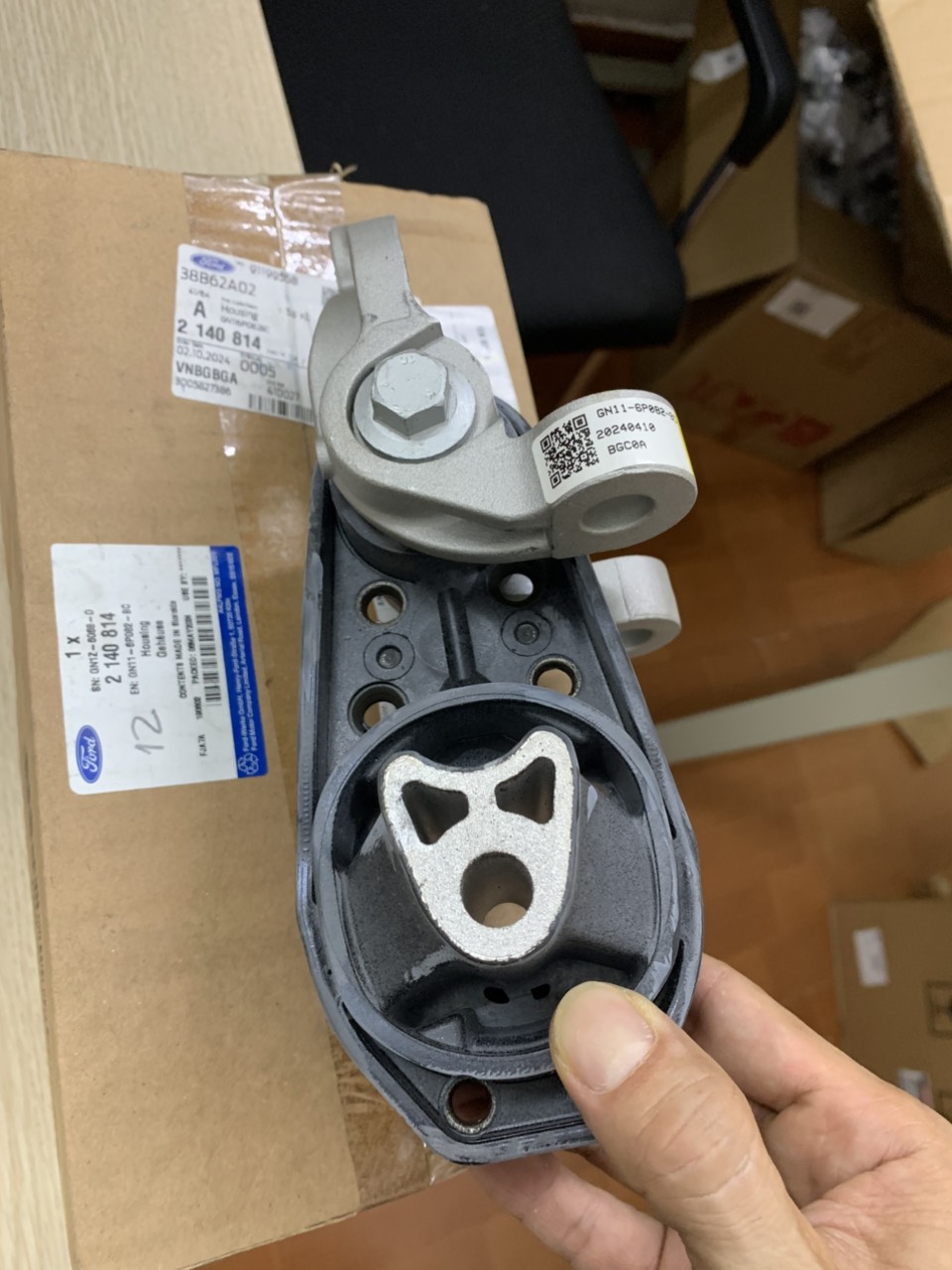 Chân số dưới Ford EcoSport 1.0 GN1Z6068D GN116P082BC B A