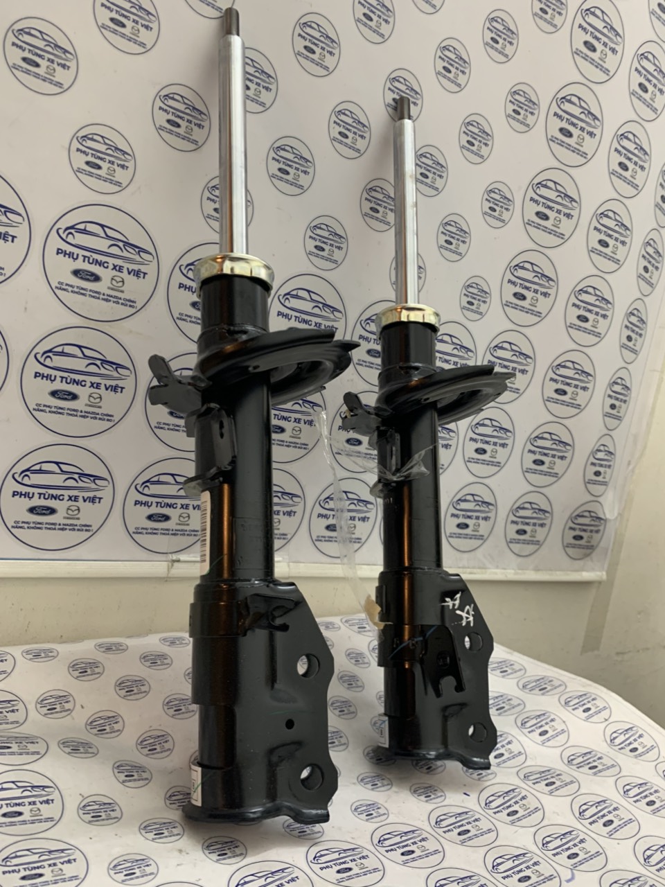 Giảm sóc trước Ford Fiesta 2011 12 13 14 15 16 17 AV5Z18124T P