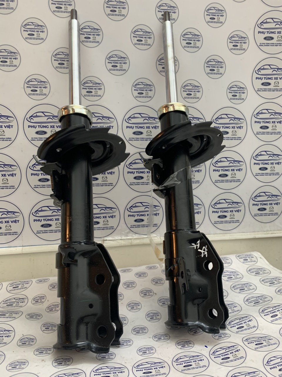 Giảm sóc trước Ford Fiesta 2011 12 13 14 15 16 17 AV5Z18124T P