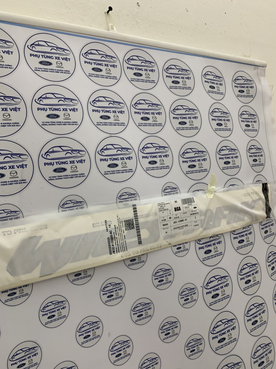 Tem Wildtrak sườn xe Ranger 2018 19 20 21 JB3Z4120000AC AB