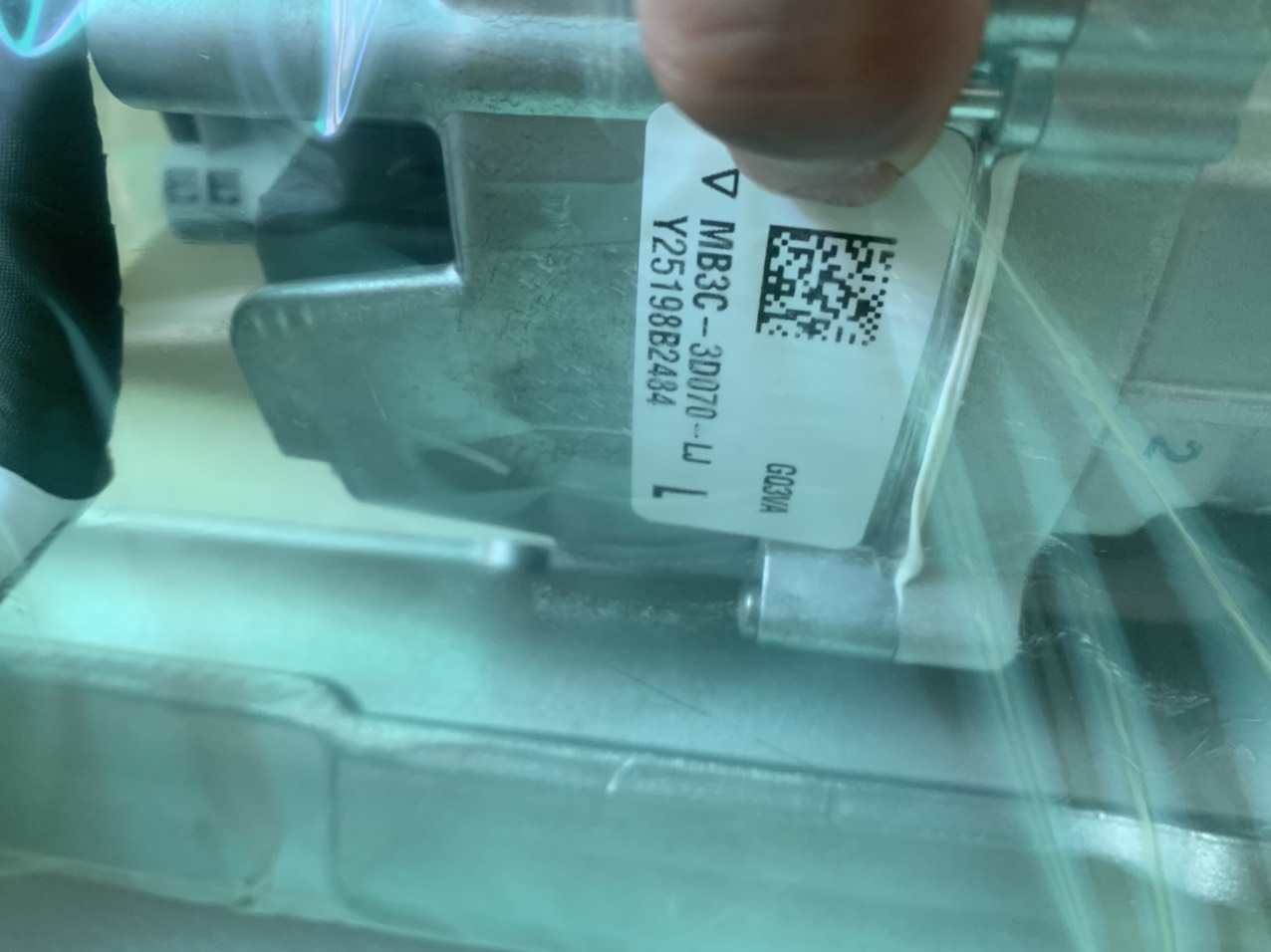 Thước lái điện Ford Ranger Everest 2023 24 25 MB3C-3D070-LJ