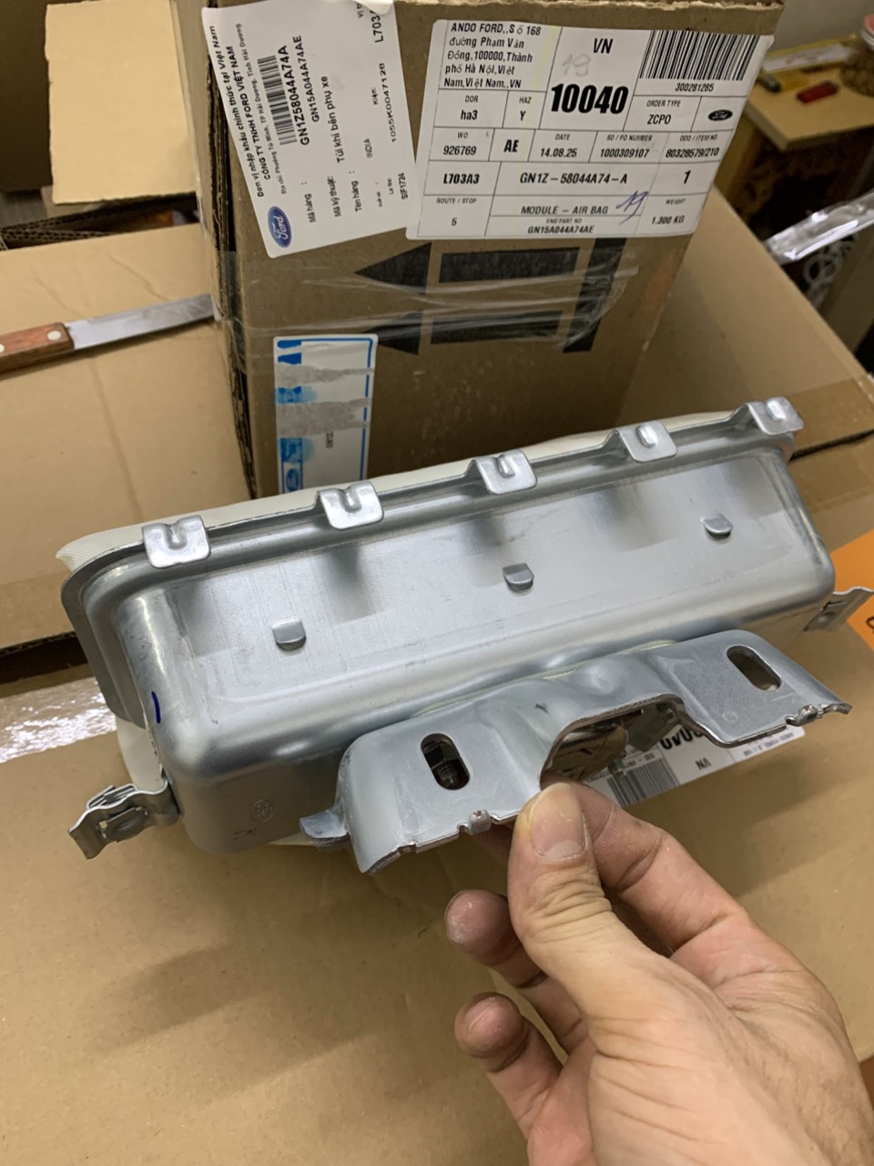 Túi khí bên phụ Ford EcoSport 2018 19 20 21 22 GN15A044A74AE