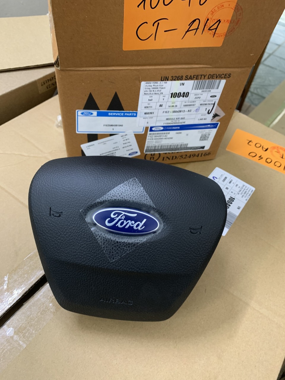 Túi khí vô lăng EcoSport 2018 19 20 21 2 F1EB-A042B85-AD3ZHE