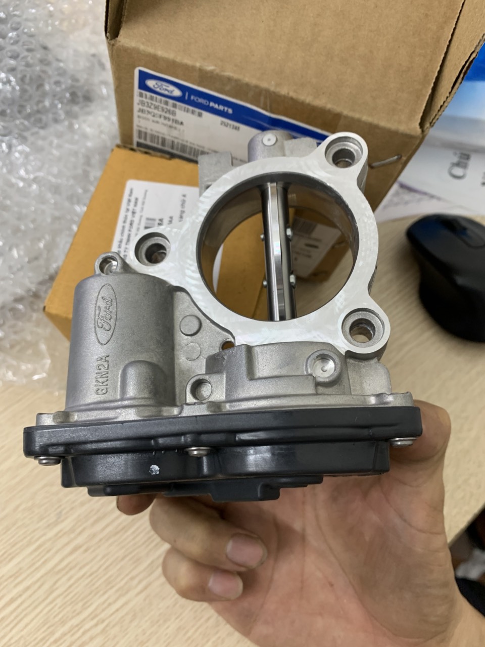 Bướm ga điện Ford Ranger, Raptor, Everest 2.0 JB3Q9F991BA