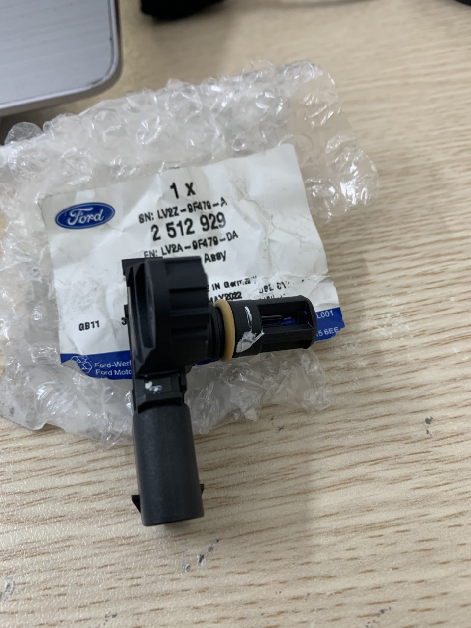 Cảm biến áp suất khí nạp Ranger 2.0 LV2Z9F479A LV2A9F479DA