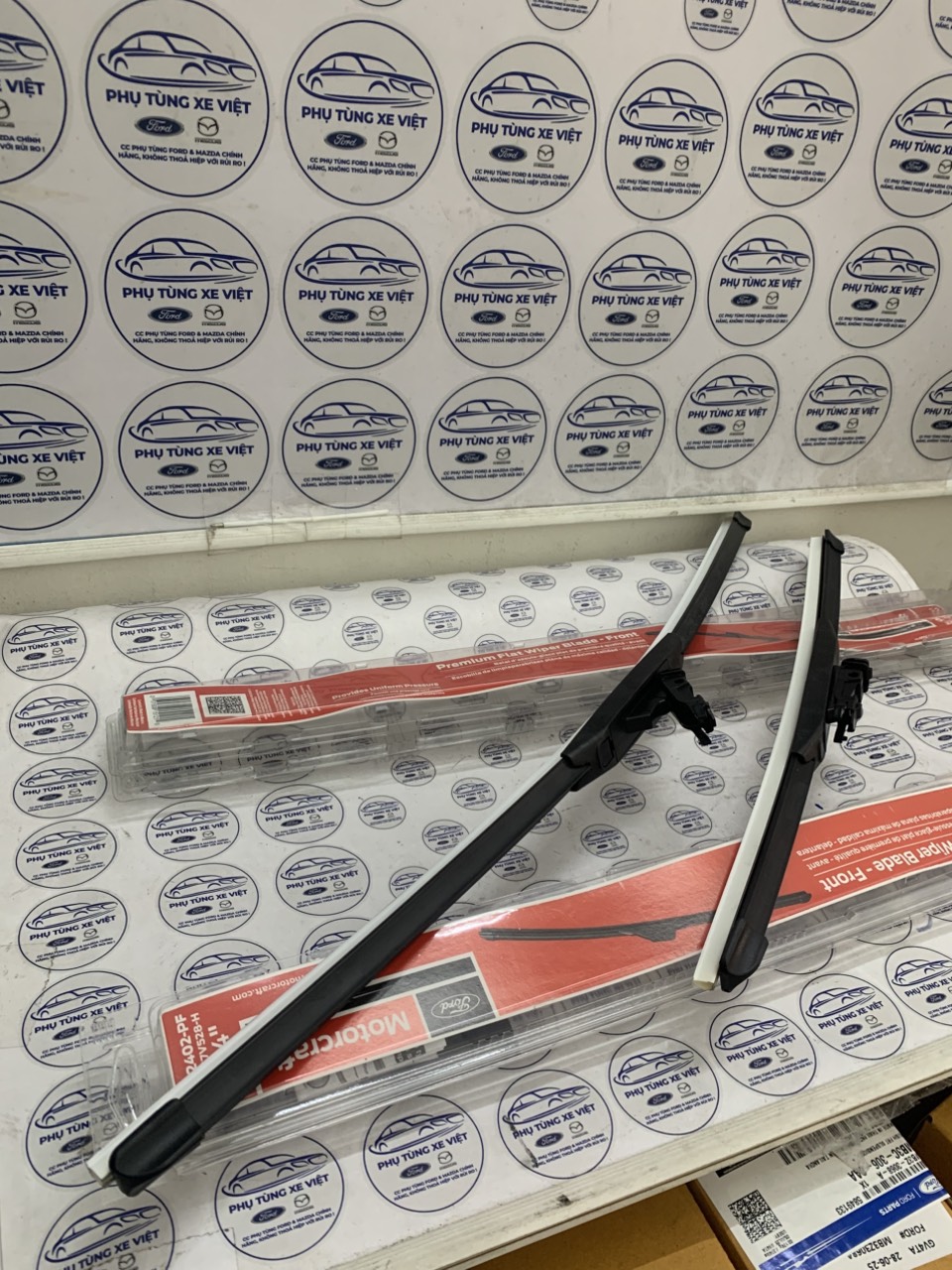 Chổi gạt mưa Everest 2015 16 17 18 19 20 PU2Z17V528L LU2ZH