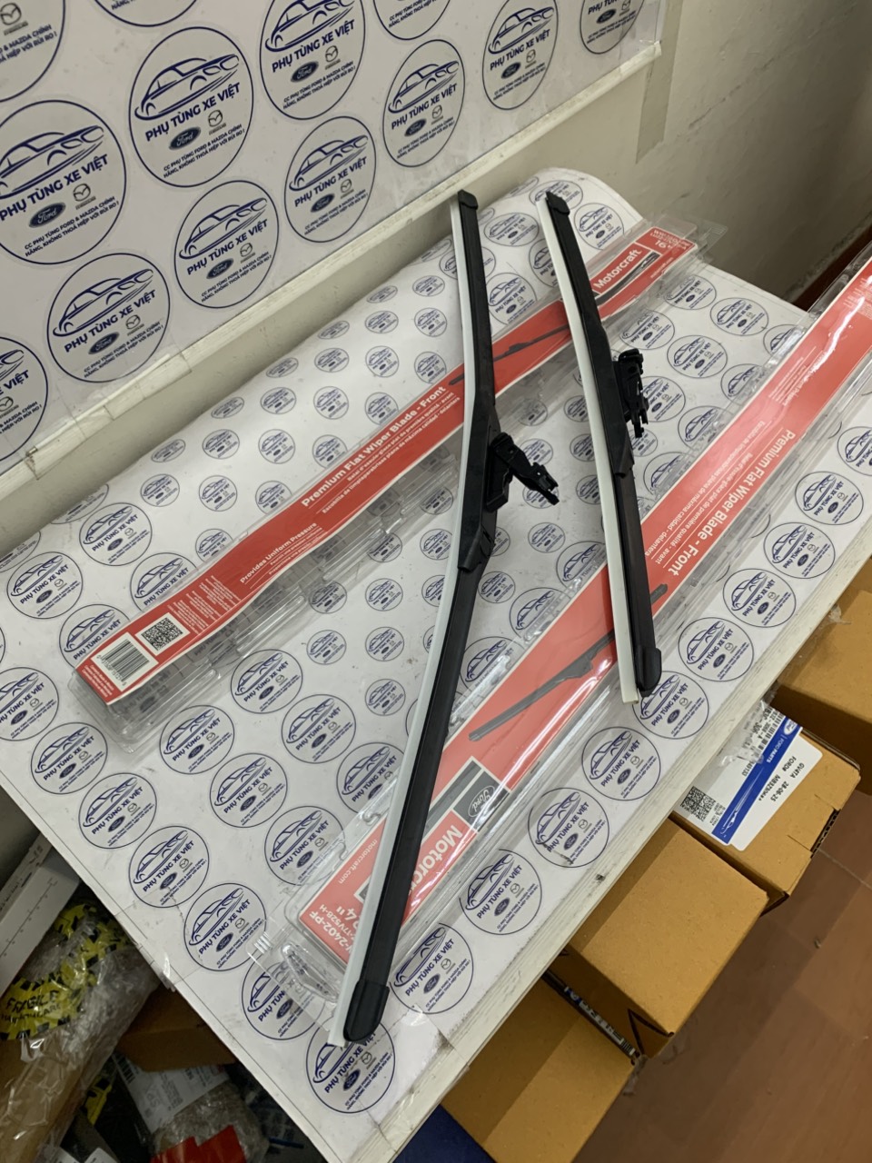 Chổi gạt mưa Everest 2015 16 17 18 19 20 PU2Z17V528L LU2ZH